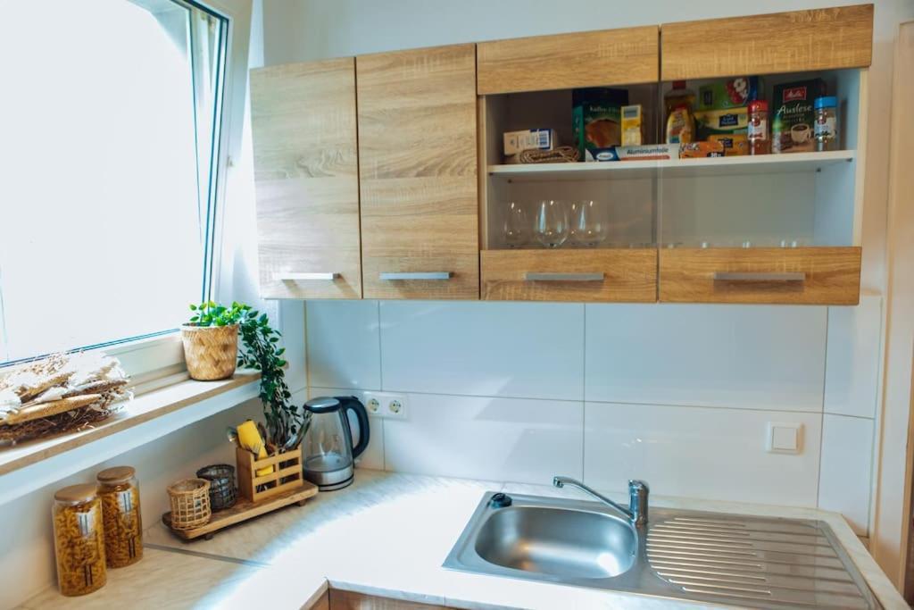 Central-Living Brown - Wifi - Netflix - 5 Pers エッセン エクステリア 写真